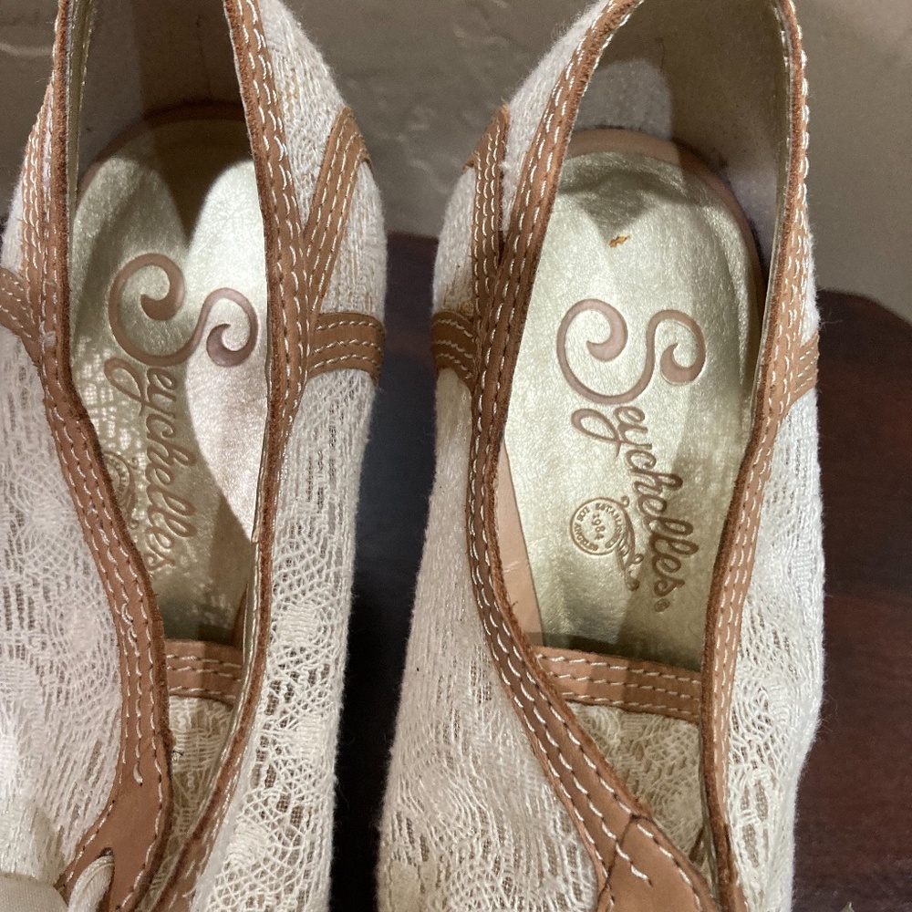 Seychelles Women's Harmony Wedge Peep Toe Pump, Natural, Size 7.5 - Picture 3 of 11